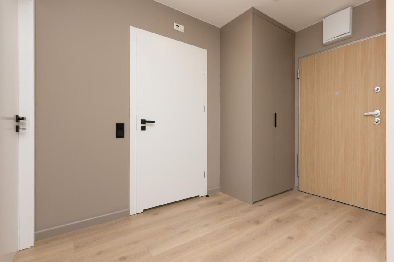 Aparthotel Mokotow Business Center By Noclegi Renters ワルシャワ エクステリア 写真