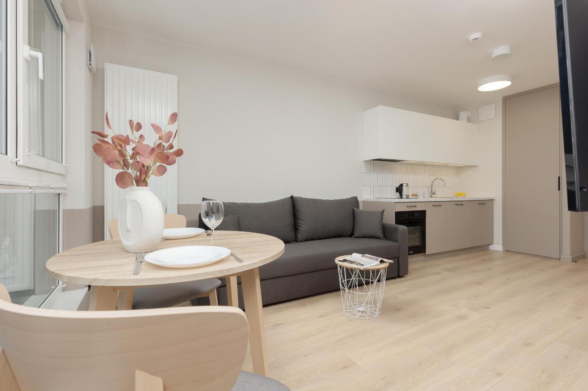 Aparthotel Mokotow Business Center By Noclegi Renters ワルシャワ エクステリア 写真