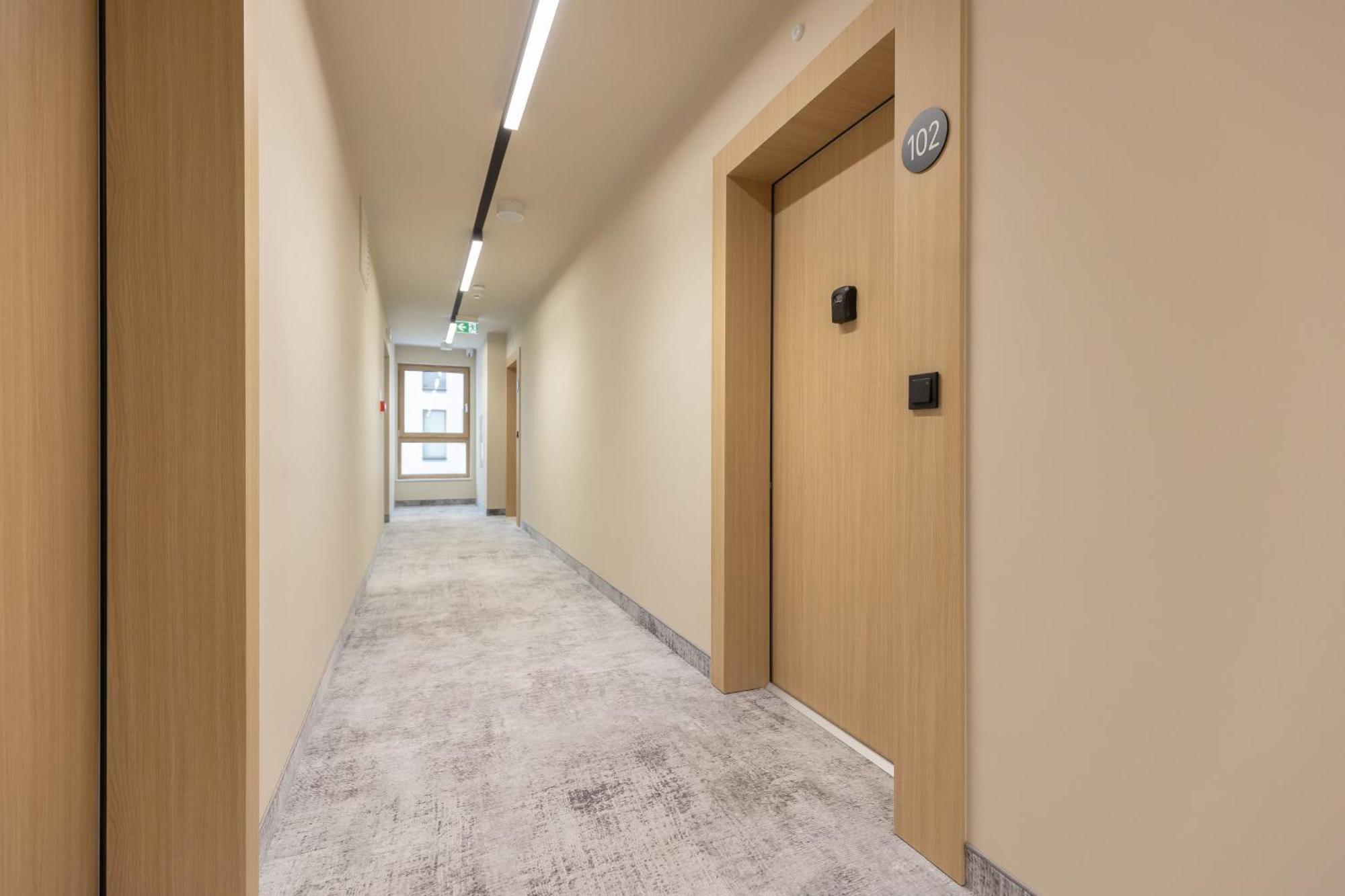 Aparthotel Mokotow Business Center By Noclegi Renters ワルシャワ エクステリア 写真
